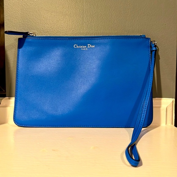 Dior Handbags - Christian Dior Diorissimo Leather Clutch